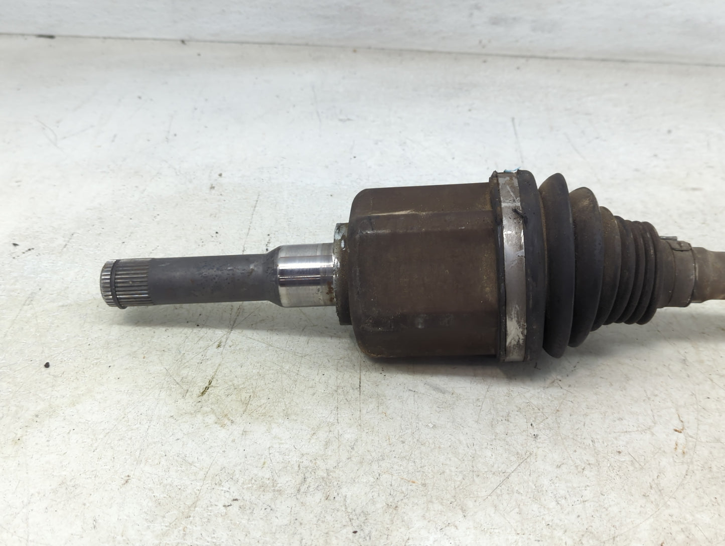 2013-2020 Ford Fusion Axle Shaft Front Driver Cv C/v - Oemusedautoparts1.com
