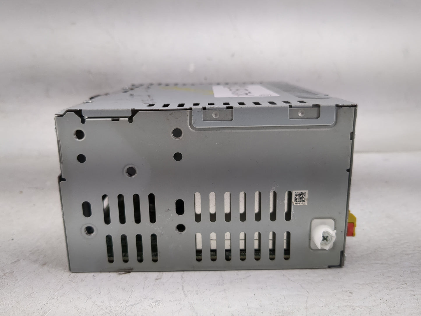 2013 Ford Fusion Radio AM FM Cd Player Receiver Replacement P/N:DS7T-19C107-BJ Fits OEM Used Auto Parts - Oemusedautoparts1.