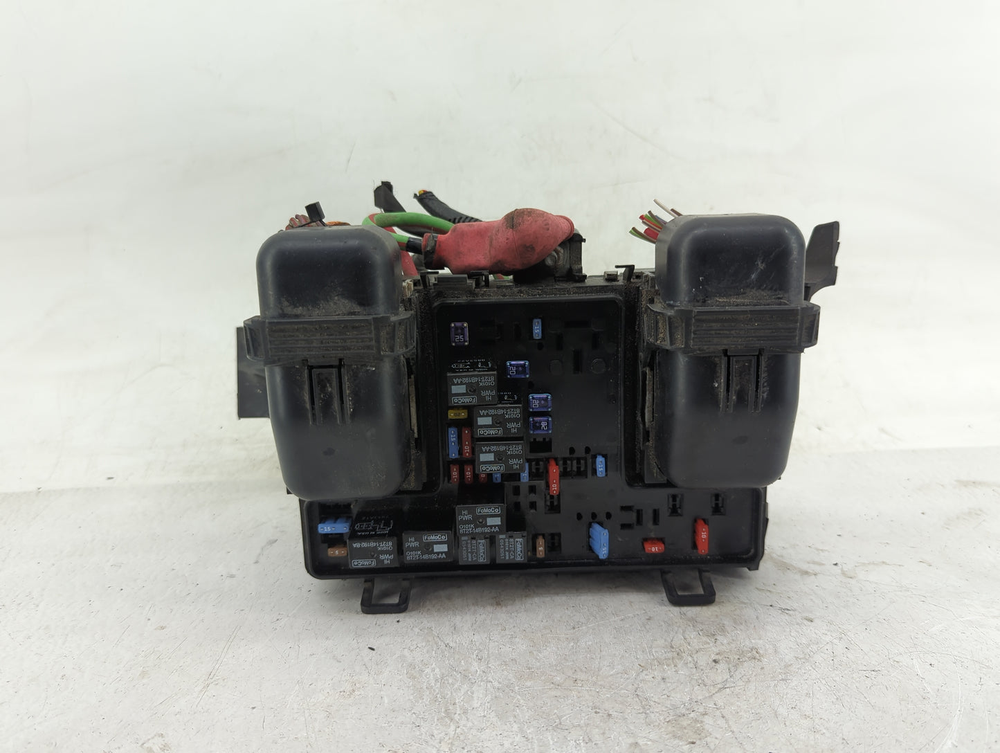 2013-2014 Ford Fusion Fusebox Fuse Box Panel Relay Module P/N:DG9T14A067DG Fits Fits 2013 2014 OEM Used Auto Parts - Oemused