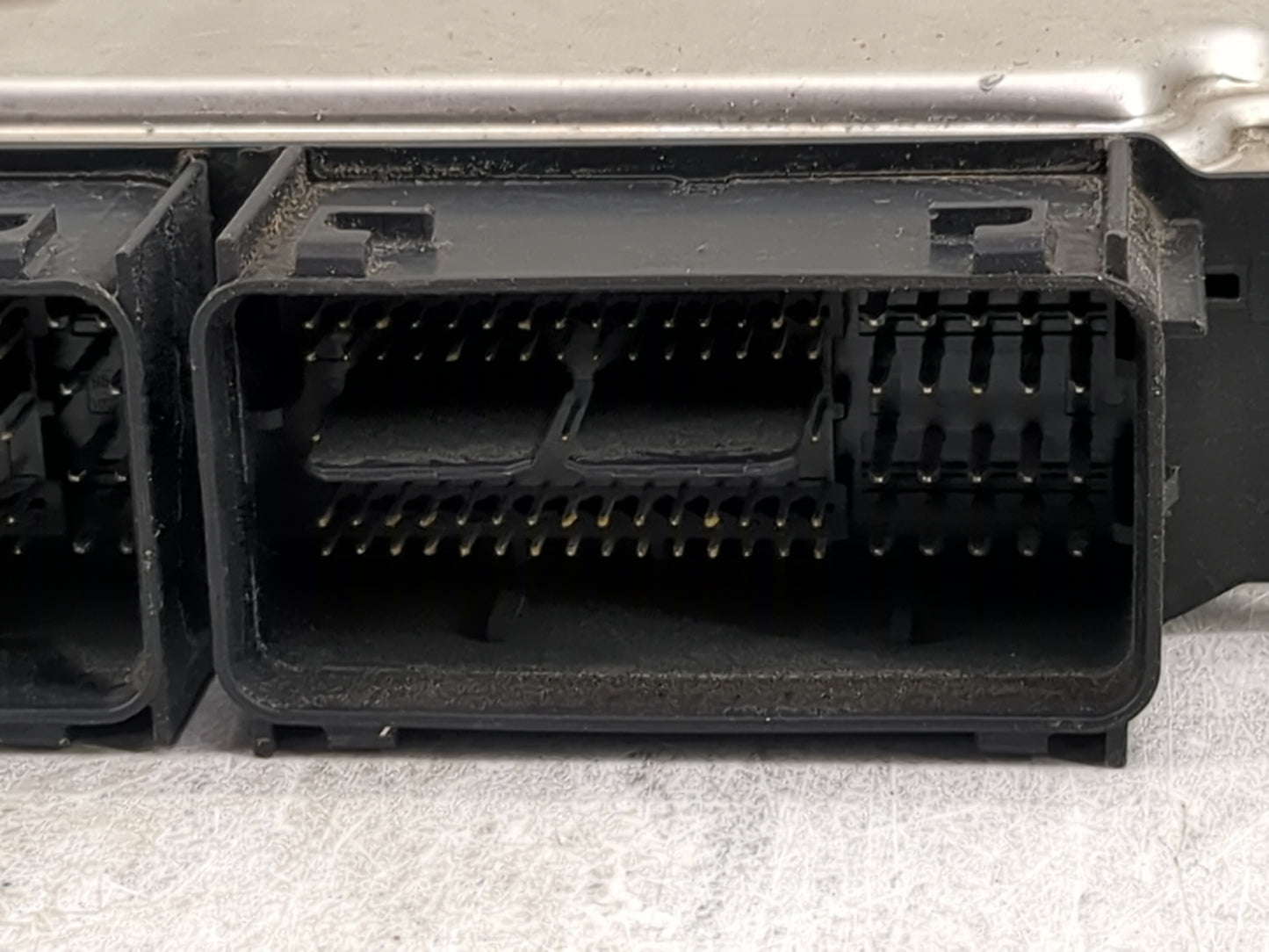 2013 Ford Fusion PCM Engine Control Computer ECU ECM PCU OEM P/N:DG1A-12B684-AB DS7A-12A650-SM, 0 261 S09 992 Fits OEM Used 