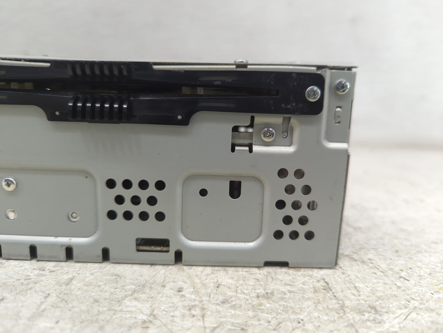 2013-2015 Ford Fusion Radio AM FM Cd Player Receiver Replacement P/N:DS7T-19C107-BH Fits Fits 2013 2014 2015 OEM Used Auto P