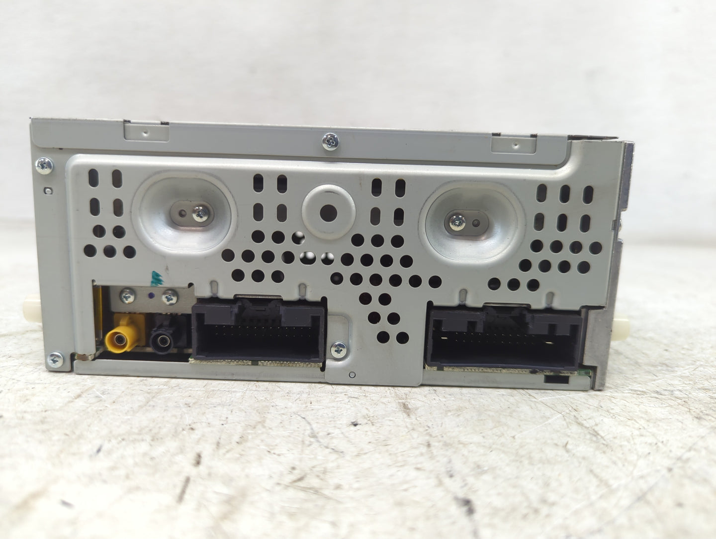 2013-2015 Ford Fusion Radio AM FM Cd Player Receiver Replacement P/N:DS7T-19C107-BH Fits Fits 2013 2014 2015 OEM Used Auto P