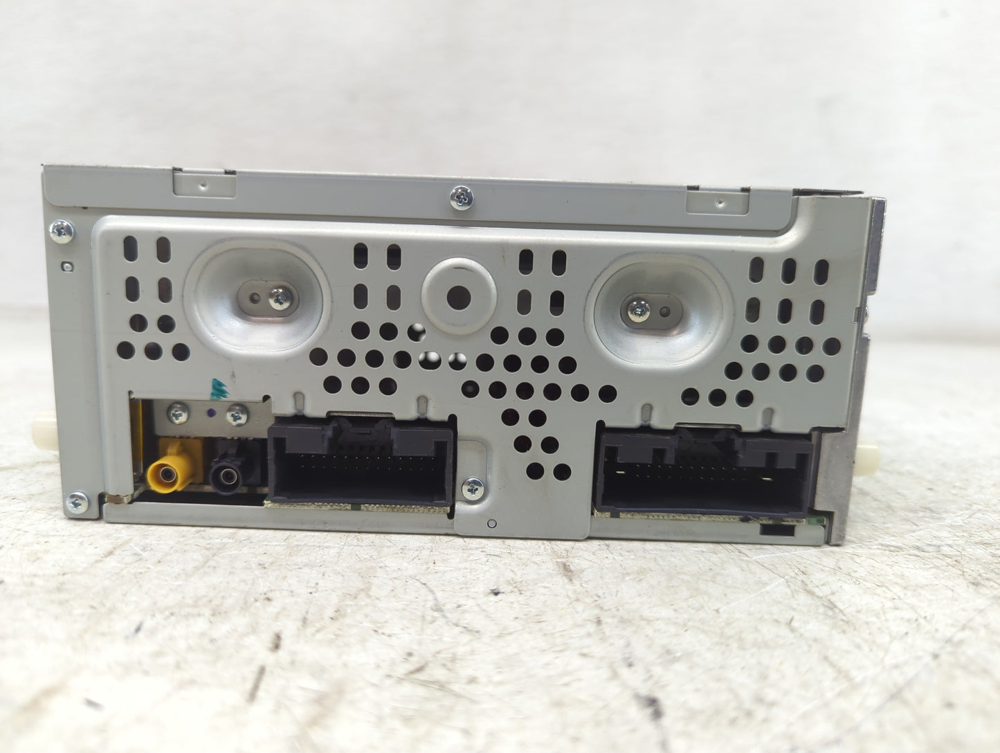 2013-2015 Ford Fusion Radio AM FM Cd Player Receiver Replacement P/N:DS7T-19C107-BH Fits Fits 2013 2014 2015 OEM Used Auto P