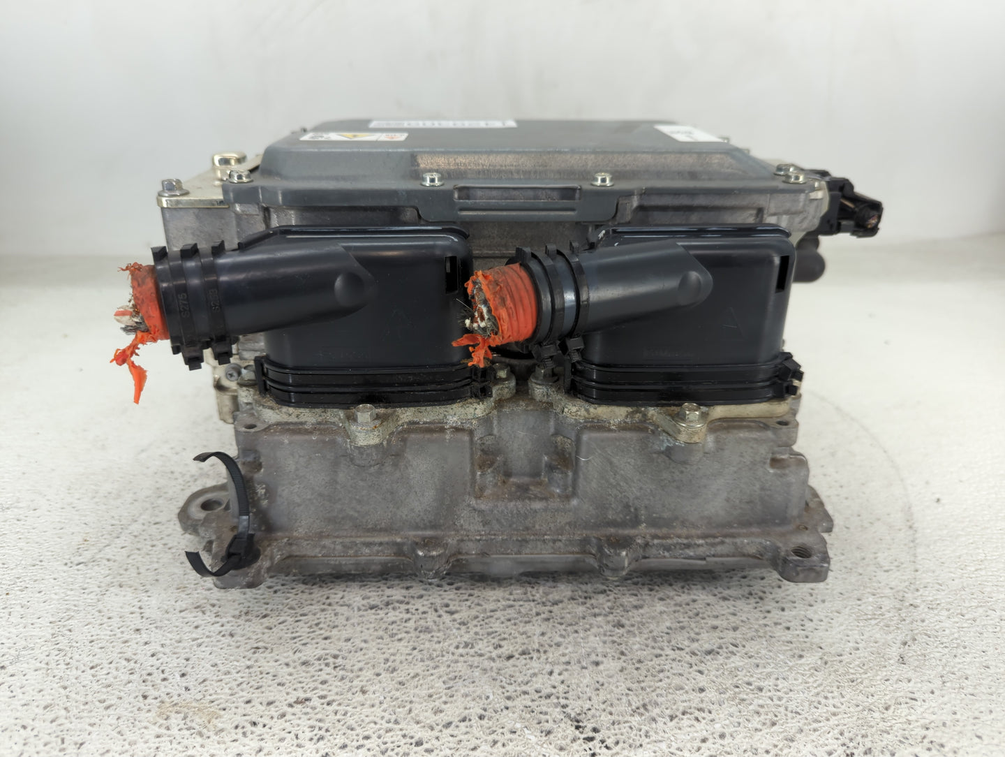 2013 Ford Fusion Hybrid DC Synergy Drive Power Inverter P/N:DG98-7B012-HB Fits OEM Used Auto Parts - Oemusedautoparts1.com