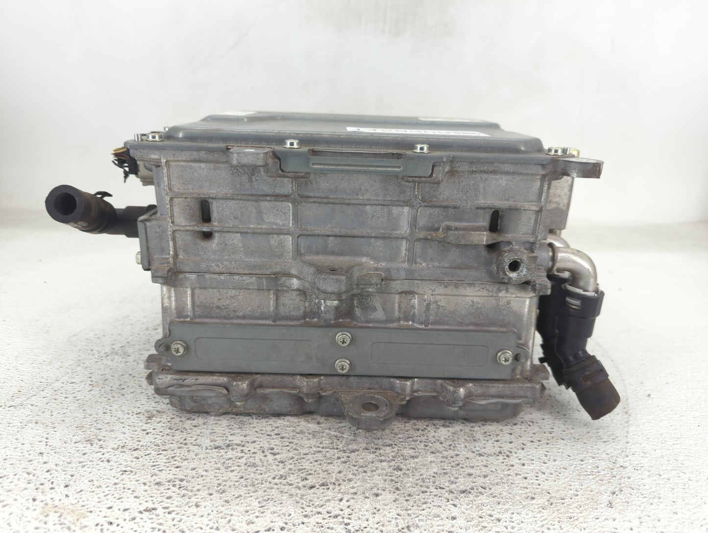 2013 Ford Fusion Hybrid DC Synergy Drive Power Inverter P/N:DG98-7B012-HB Fits OEM Used Auto Parts - Oemusedautoparts1.com
