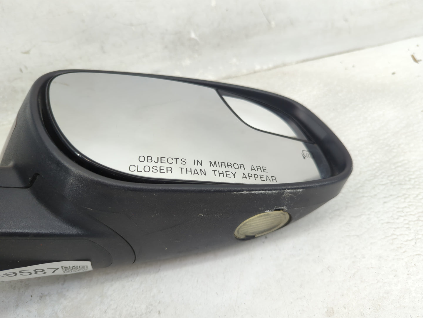 2013-2014 Ford Fusion Passenger Side View Mirror - Right Door Mirror OEM Used - Oemusedautoparts1.com
