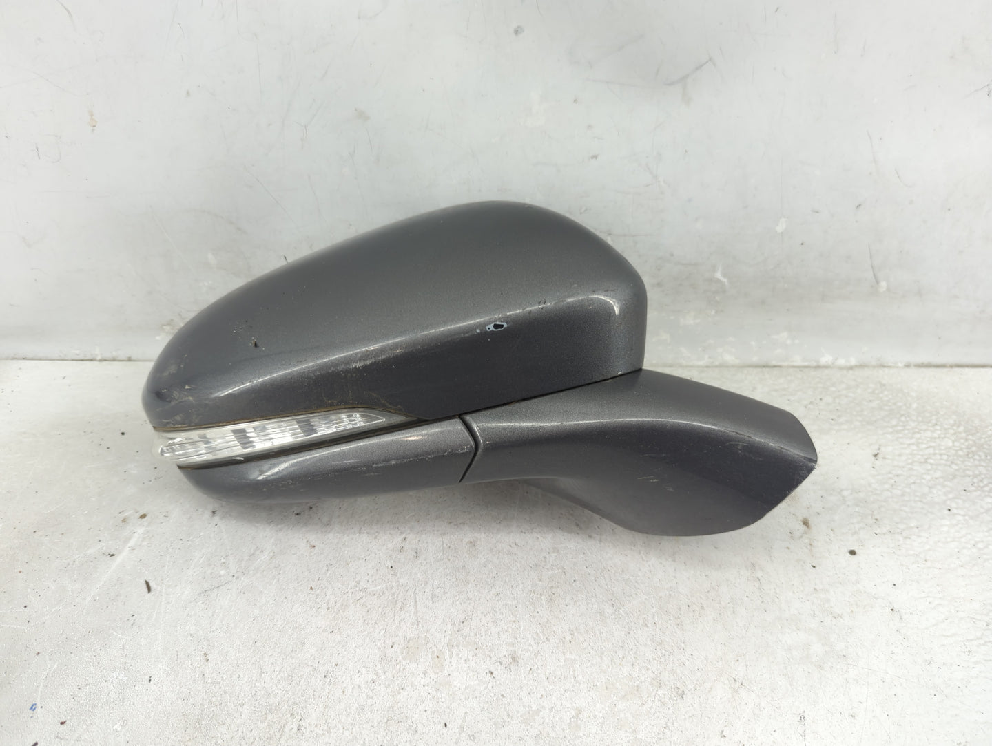 2013-2014 Ford Fusion Passenger Right Side View Power Door Mirror 1429665 - Oemusedautoparts1.com