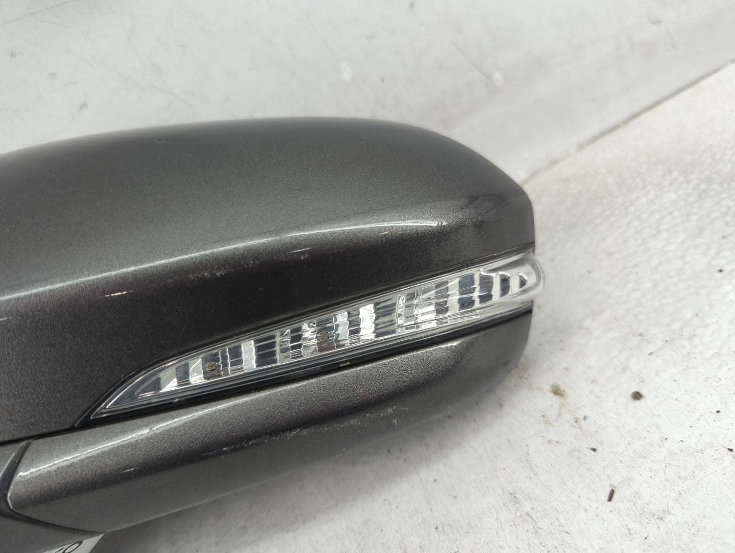 2013-2014 Ford Fusion Driver Side View Mirror - Left Door Mirror OEM Used - Oemusedautoparts1.com