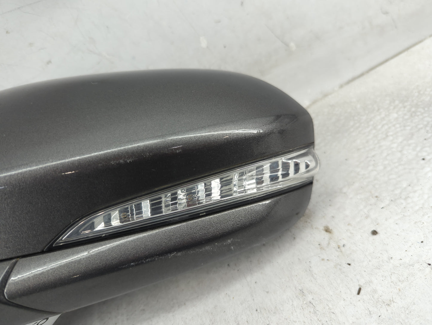 2013-2014 Ford Fusion Driver Side View Mirror - Left Door Mirror OEM Used - Oemusedautoparts1.com
