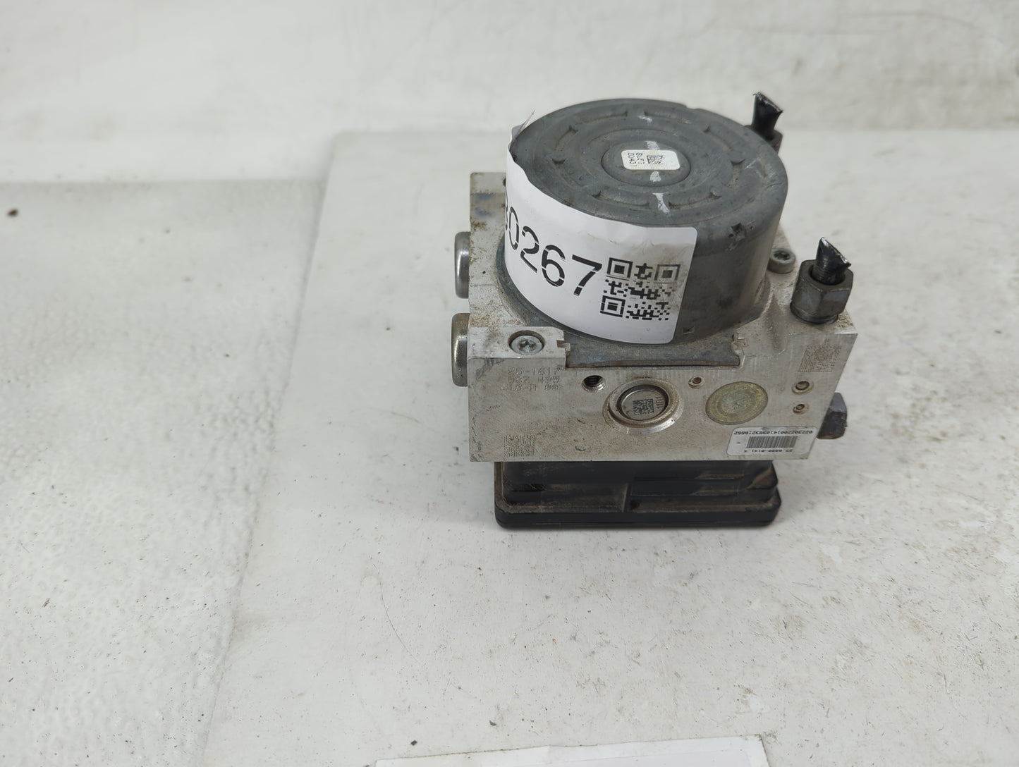 2013 Ford Fusion ABS Pump Control Module Replacement P/N:DG9C-2C219-FB Fits OEM Used Auto Parts - Oemusedautoparts1.com