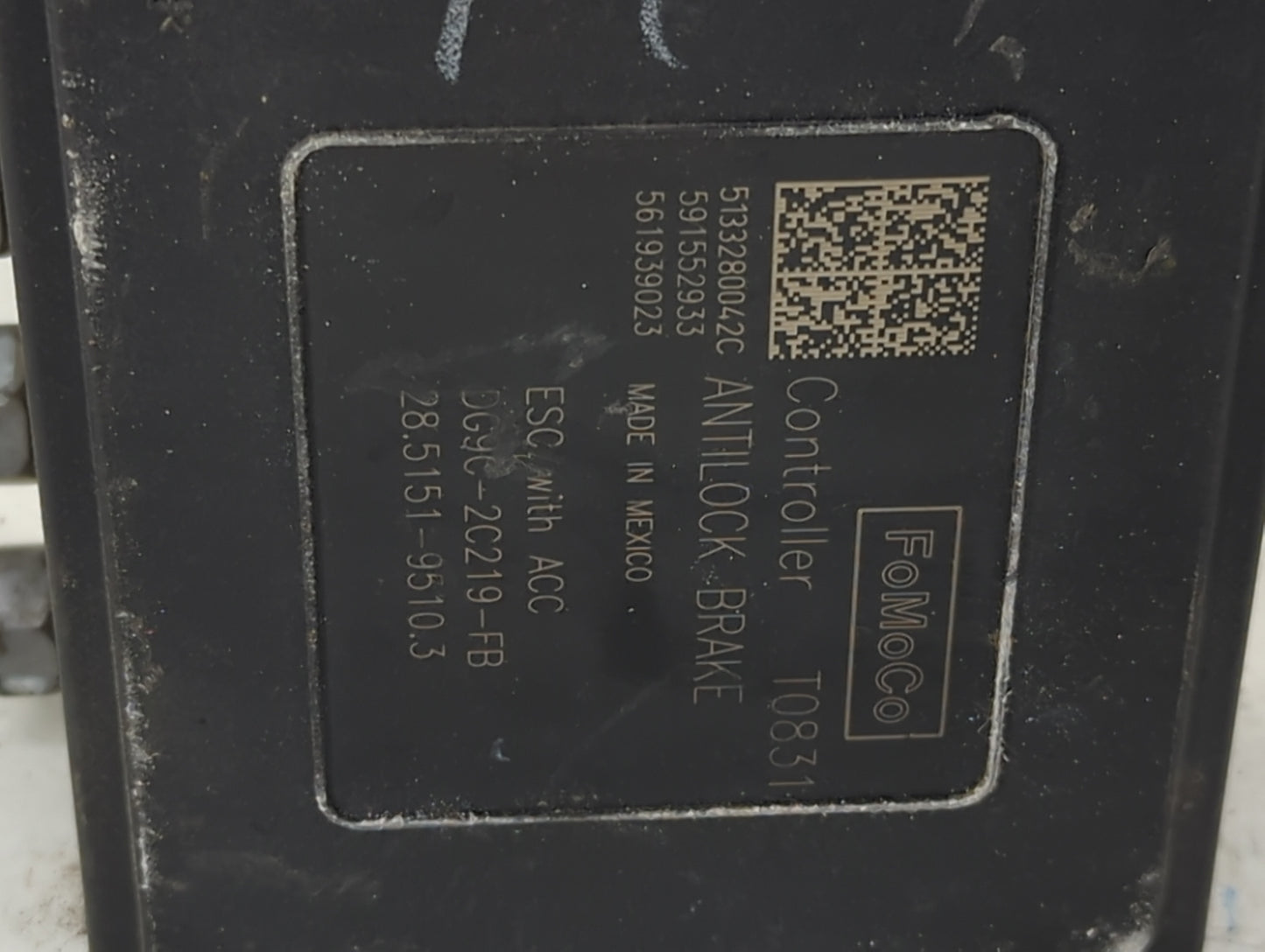 2013 Ford Fusion ABS Pump Control Module Replacement P/N:DG9C-2C219-FB Fits OEM Used Auto Parts - Oemusedautoparts1.com