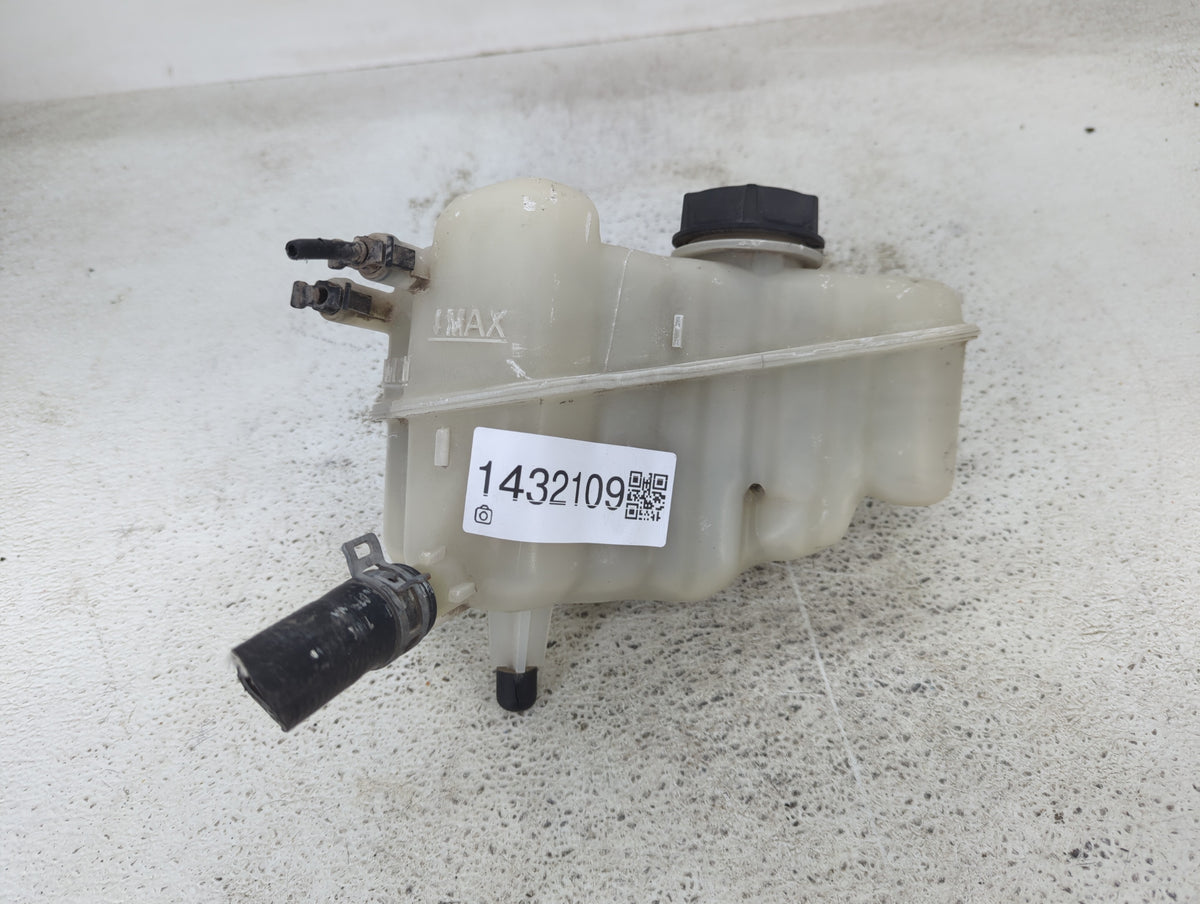 2013-2016 Ford Fusion Radiator Coolant Overflow Expansion Tank Bottle 1432109 - Oemusedautoparts1.com
