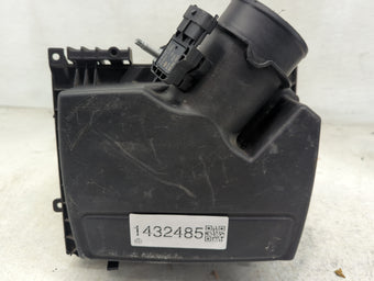 compare product 2013-2014 Ford Fusion Air Cleaner Intake-duct Hose Tube