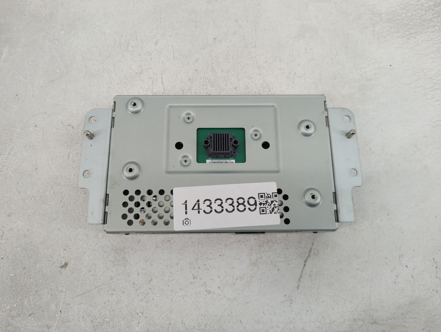 2013-2016 Ford Fusion Information Display Screen - Oemusedautoparts1.com