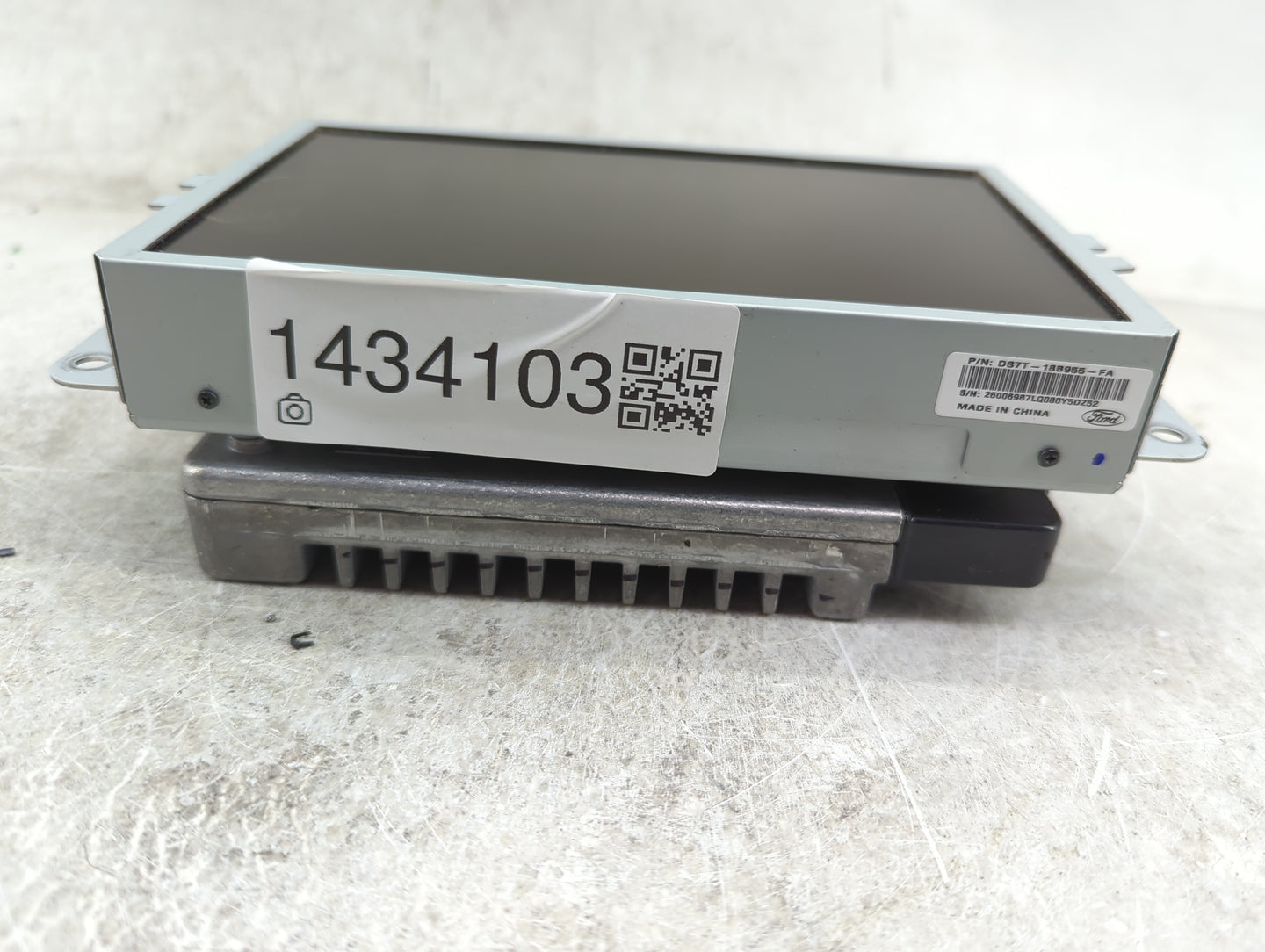 2013-2016 Ford Fusion Information Display Screen - Oemusedautoparts1.com