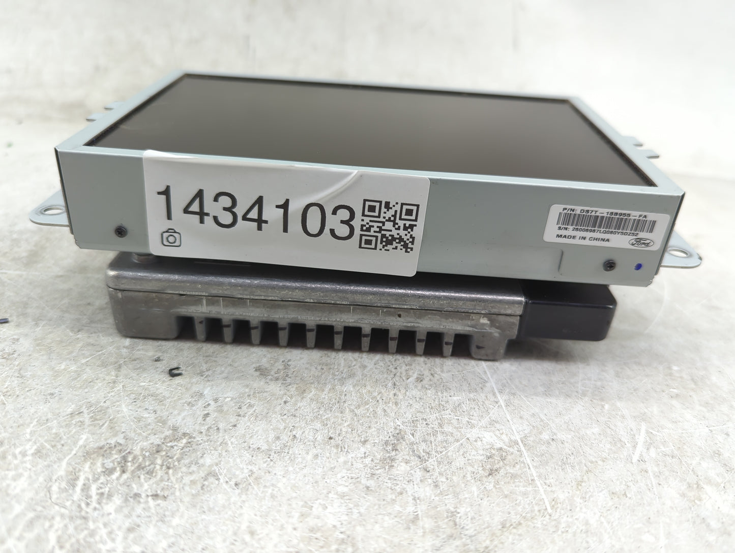 2013-2016 Ford Fusion Information Display Screen - Oemusedautoparts1.com