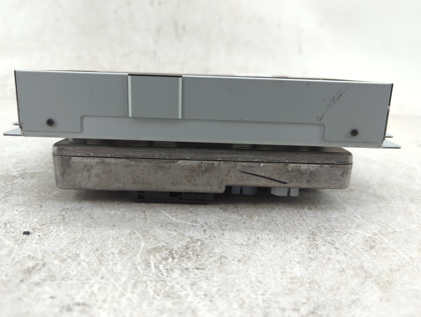 2013-2016 Ford Fusion Information Display Screen - Oemusedautoparts1.com