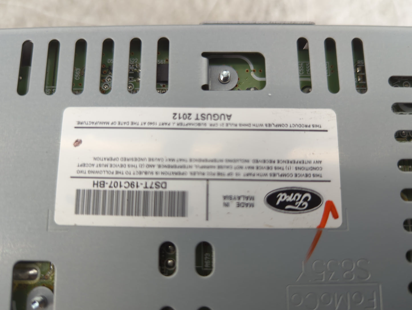 2013-2015 Ford Fusion Radio AM FM Cd Player Receiver Replacement P/N:DS7T-19C107-BH Fits Fits 2013 2014 2015 OEM Used Auto P
