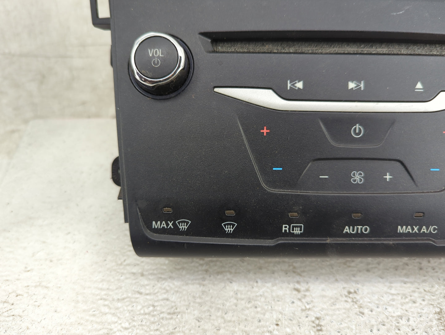 2013-2014 Ford Fusion Radio Control Panel Black - Oemusedautoparts1.com