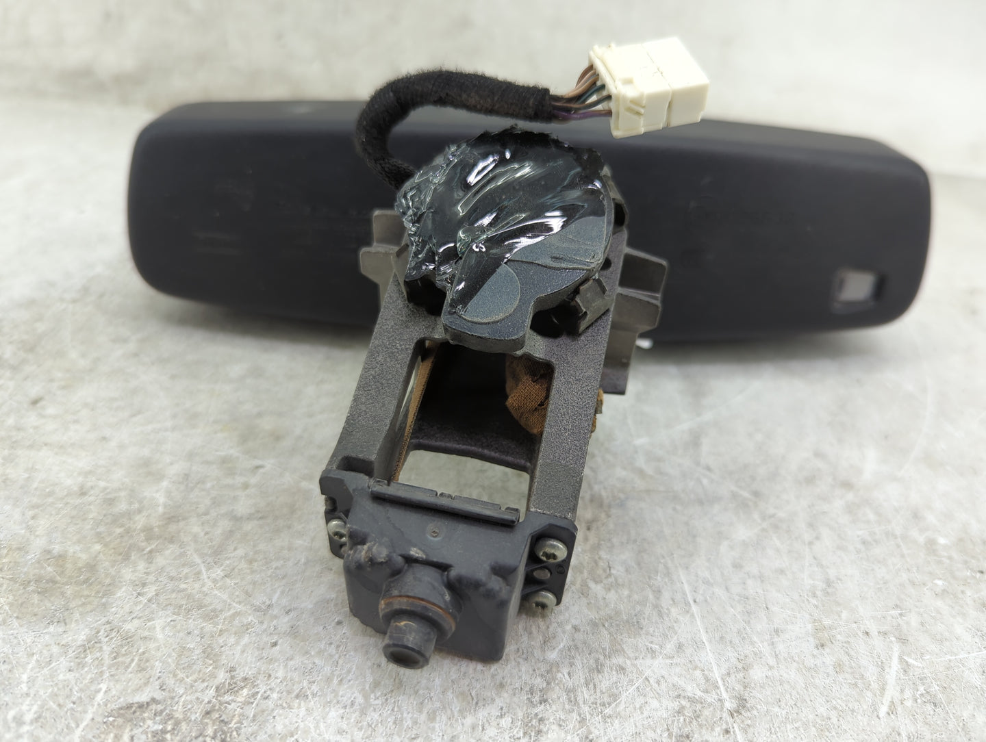 2006-2020 Ford Fusion Interior Rear View Mirror Replacement OEM P/N:026532 DJ5A-17E678-DK Fits OEM Used Auto Parts - Oemused
