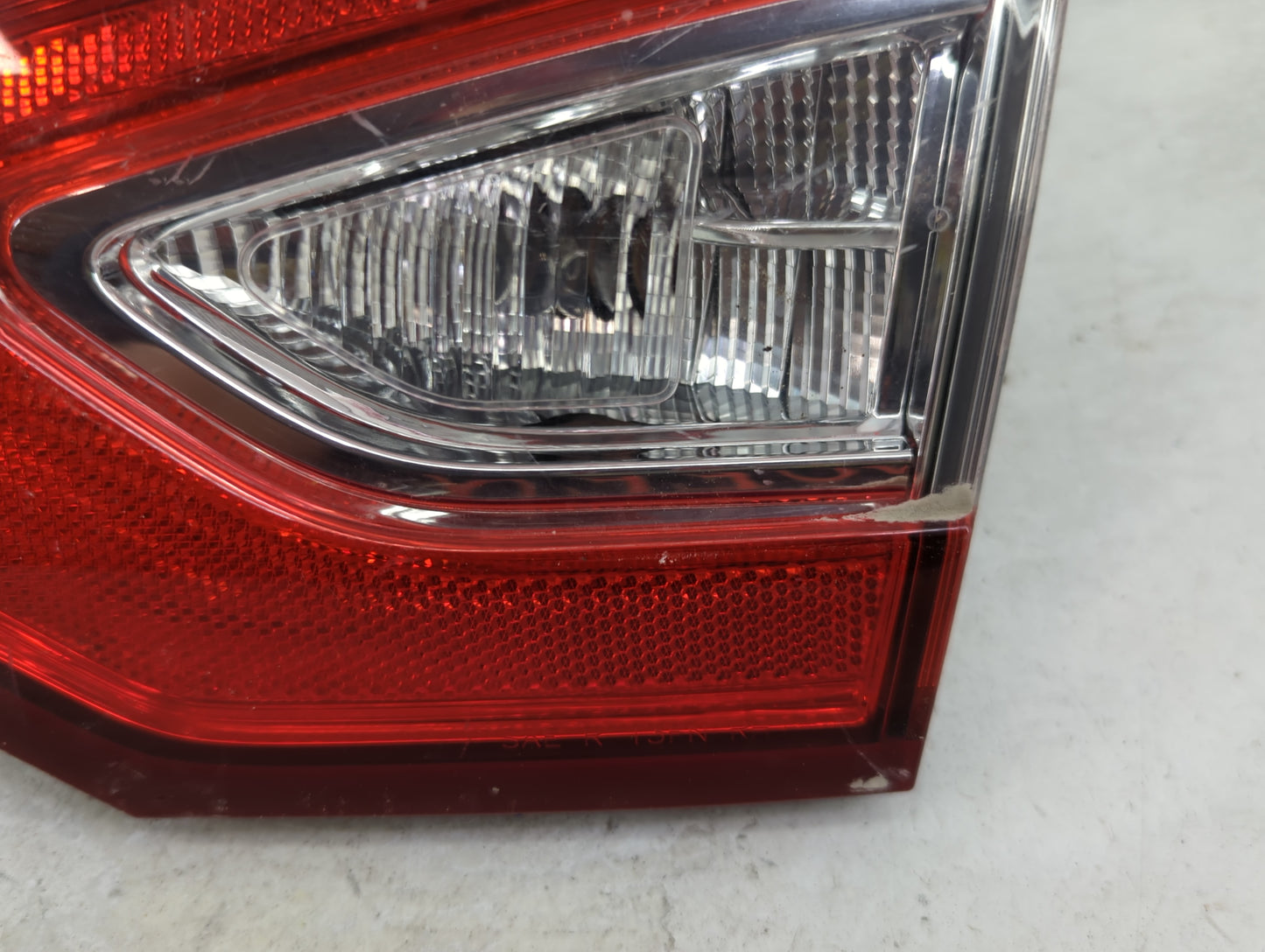 2013-2016 Ford Fusion Tail Light Assembly Passenger Right OEM P/N:DS73-13A602-AD Fits Fits 2013 2014 2015 2016 OEM Used Auto