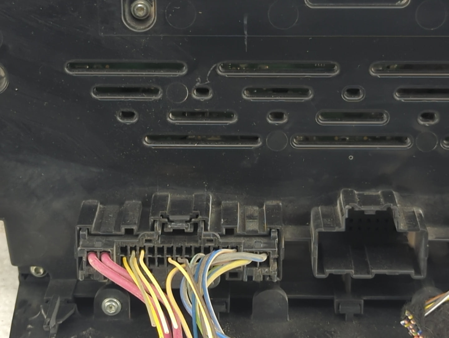 2013 Ford Fusion Radio AM FM Cd Player Receiver Replacement P/N:DS7T-18E243-EL EWTC, 18E243, 18E245 Fits OEM Used Auto Parts