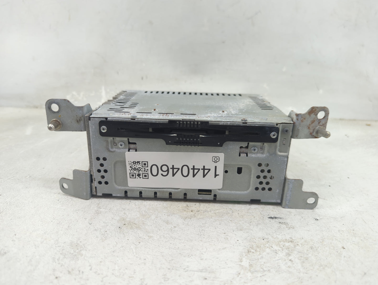 2013-2015 Ford Fusion Radio AM FM Cd Player Receiver Replacement P/N:DS7T-19C107-BH Fits Fits 2013 2014 2015 OEM Used Auto P