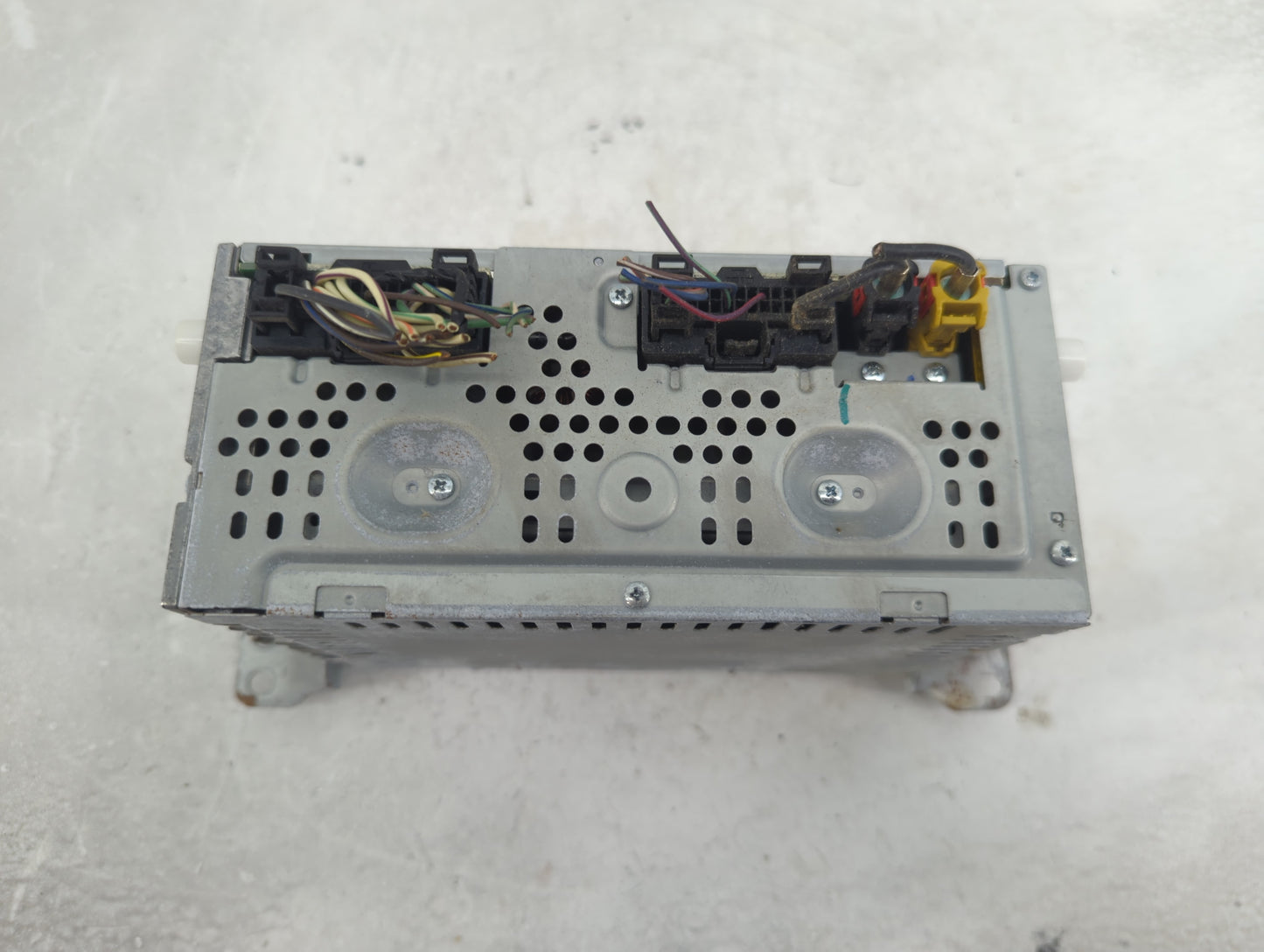 2013-2015 Ford Fusion Radio AM FM Cd Player Receiver Replacement P/N:DS7T-19C107-BH Fits Fits 2013 2014 2015 OEM Used Auto P