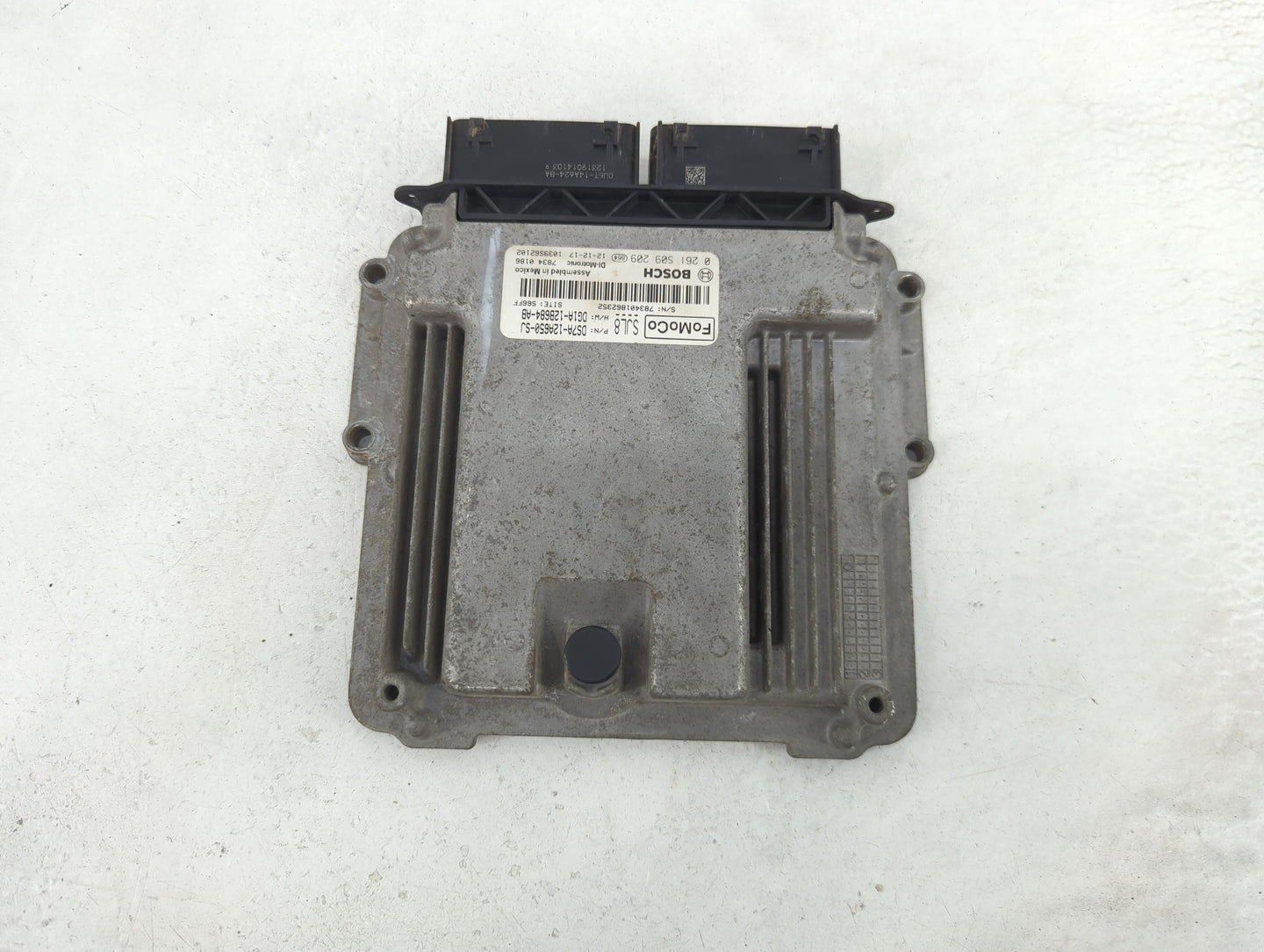 2013 Ford Fusion PCM Engine Control Computer ECU ECM PCU OEM P/N:DS7A-12A650-SJ DG1A-12B684-AB, 0261S09209 Fits OEM Used Aut