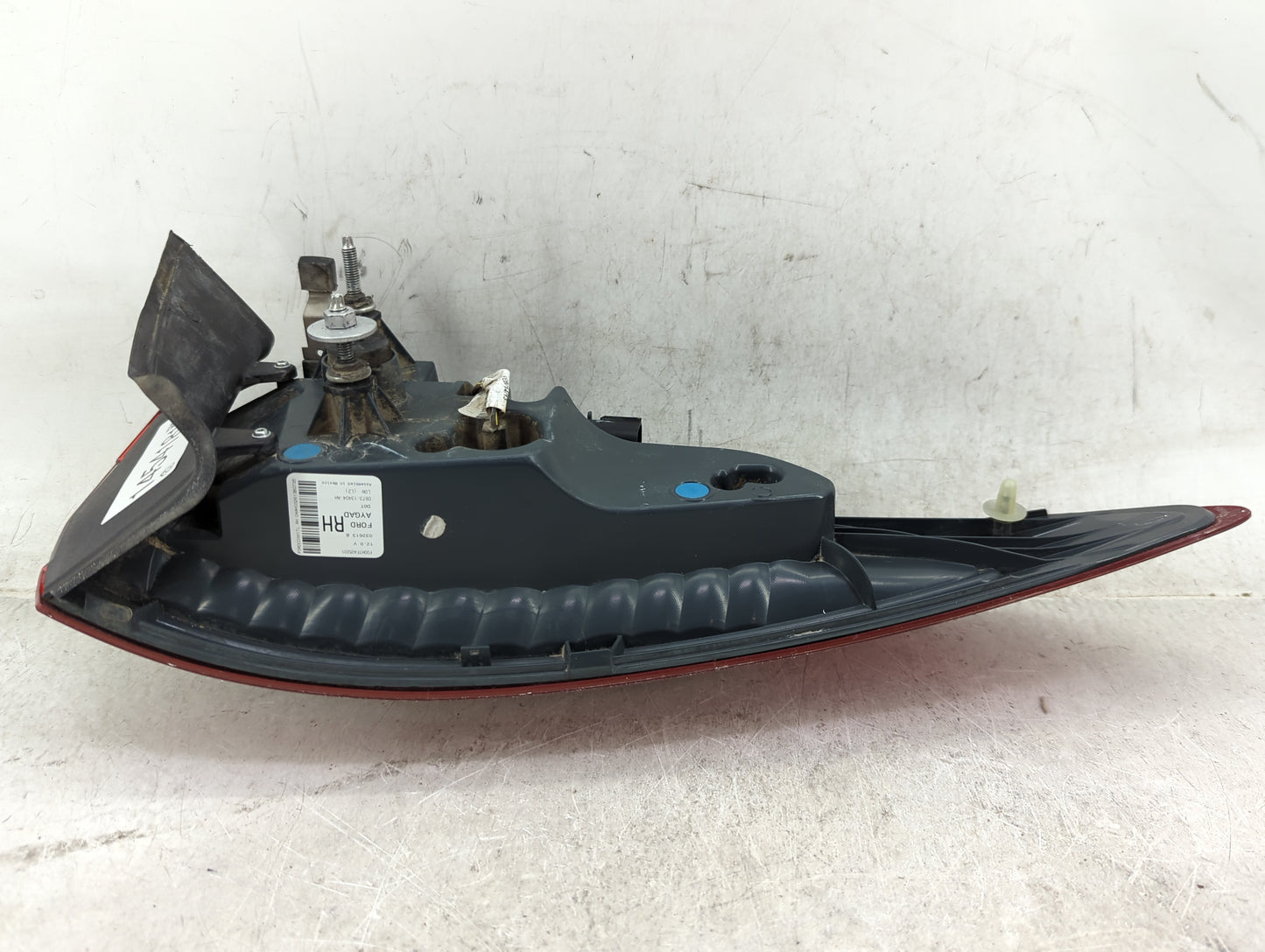 2013-2016 Ford Fusion Tail Light Assembly Passenger Right OEM P/N:DS73-13404-AH Fits Fits 2013 2014 2015 2016 OEM Used Auto 
