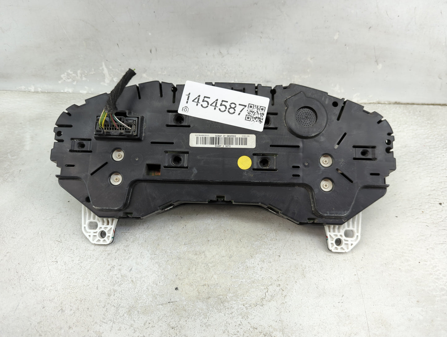 2013 Ford Fusion Instrument Cluster Speedometer Gauges P/N:DS7T-10849-EH A2C84863500 Miles: Fits OEM Used Auto Parts - Oemus