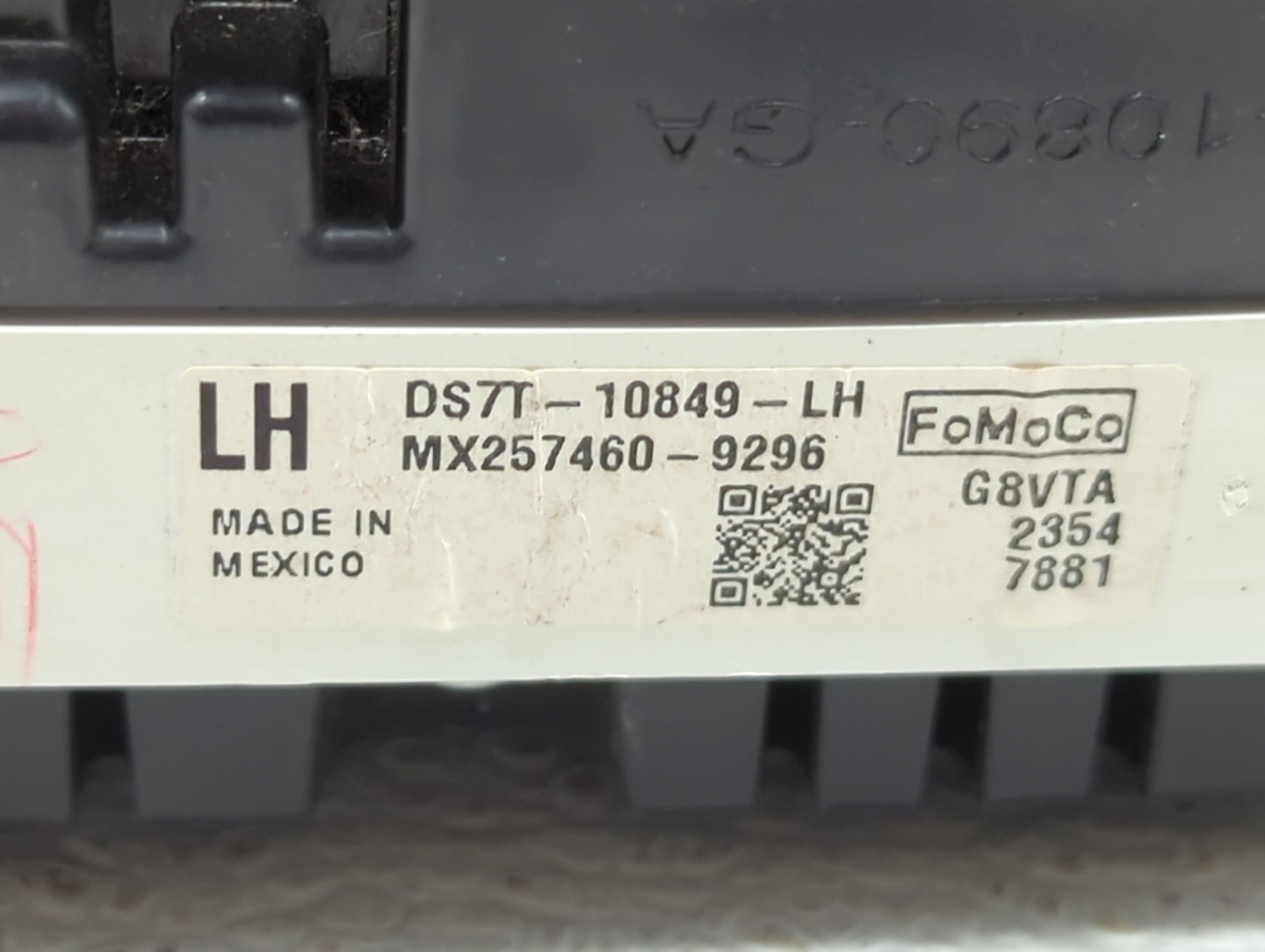 2013 Ford Fusion Instrument Cluster Speedometer Gauges P/N:DS7T-10890-GA DS7T-10849-LH, DS7T-10849-LJ Miles: Fits OEM Used A