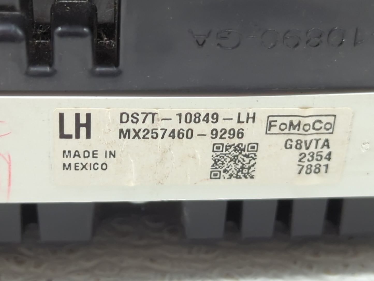 2013 Ford Fusion Instrument Cluster Speedometer Gauges P/N:DS7T-10890-GA DS7T-10849-LH, DS7T-10849-LJ Miles: Fits OEM Used A