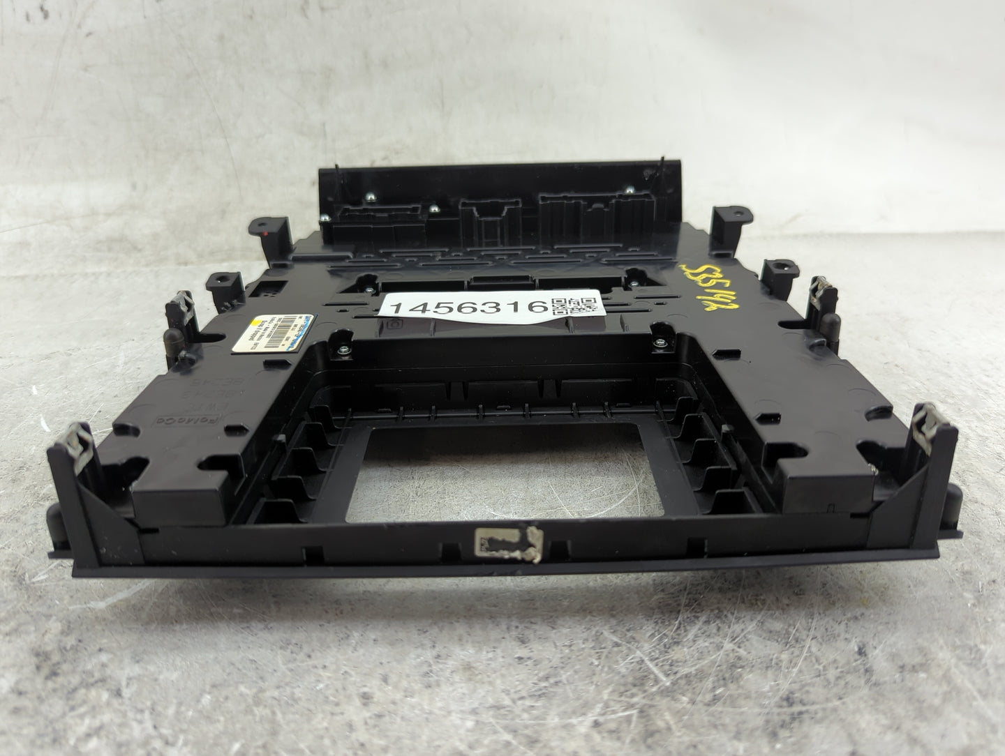 2013-2013 Ford Fusion Radio Control Panel - Oemusedautoparts1.com