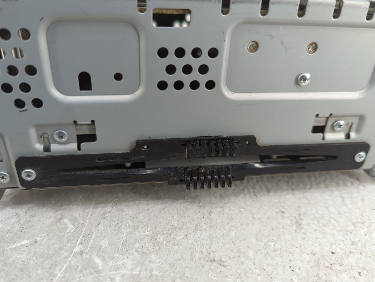 2013-2015 Ford Fusion Radio AM FM Cd Player Receiver Replacement P/N:DS7T-19C107-BJ Fits Fits 2013 2014 2015 OEM Used Auto P