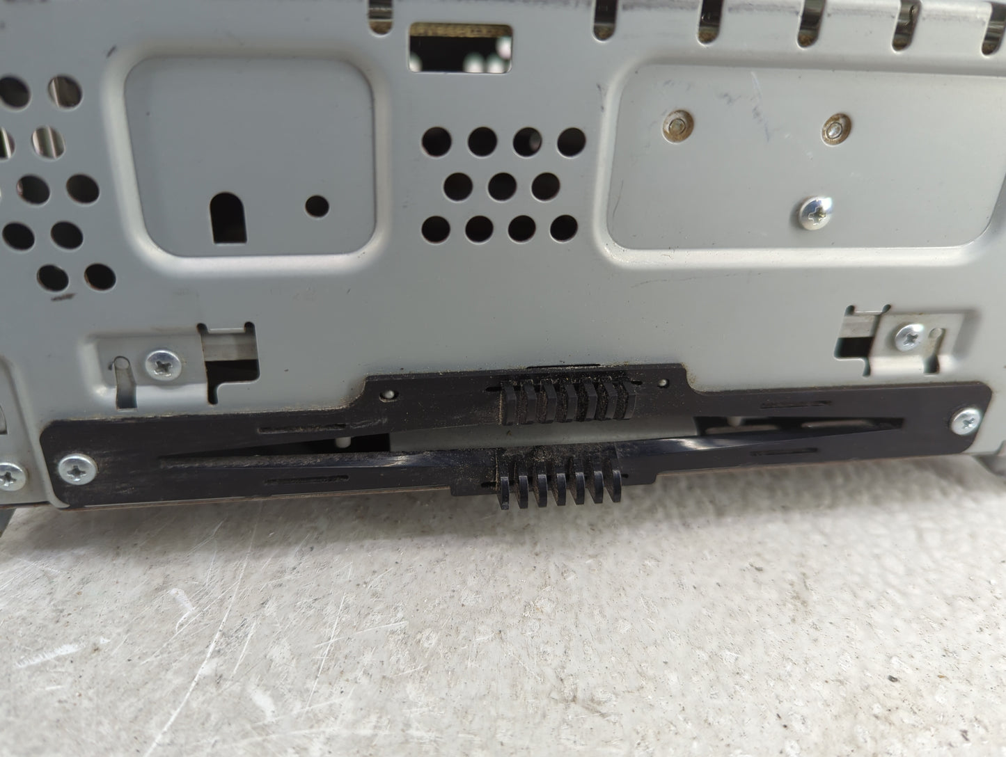2013-2015 Ford Fusion Radio AM FM Cd Player Receiver Replacement P/N:DS7T-19C107-BJ Fits Fits 2013 2014 2015 OEM Used Auto P