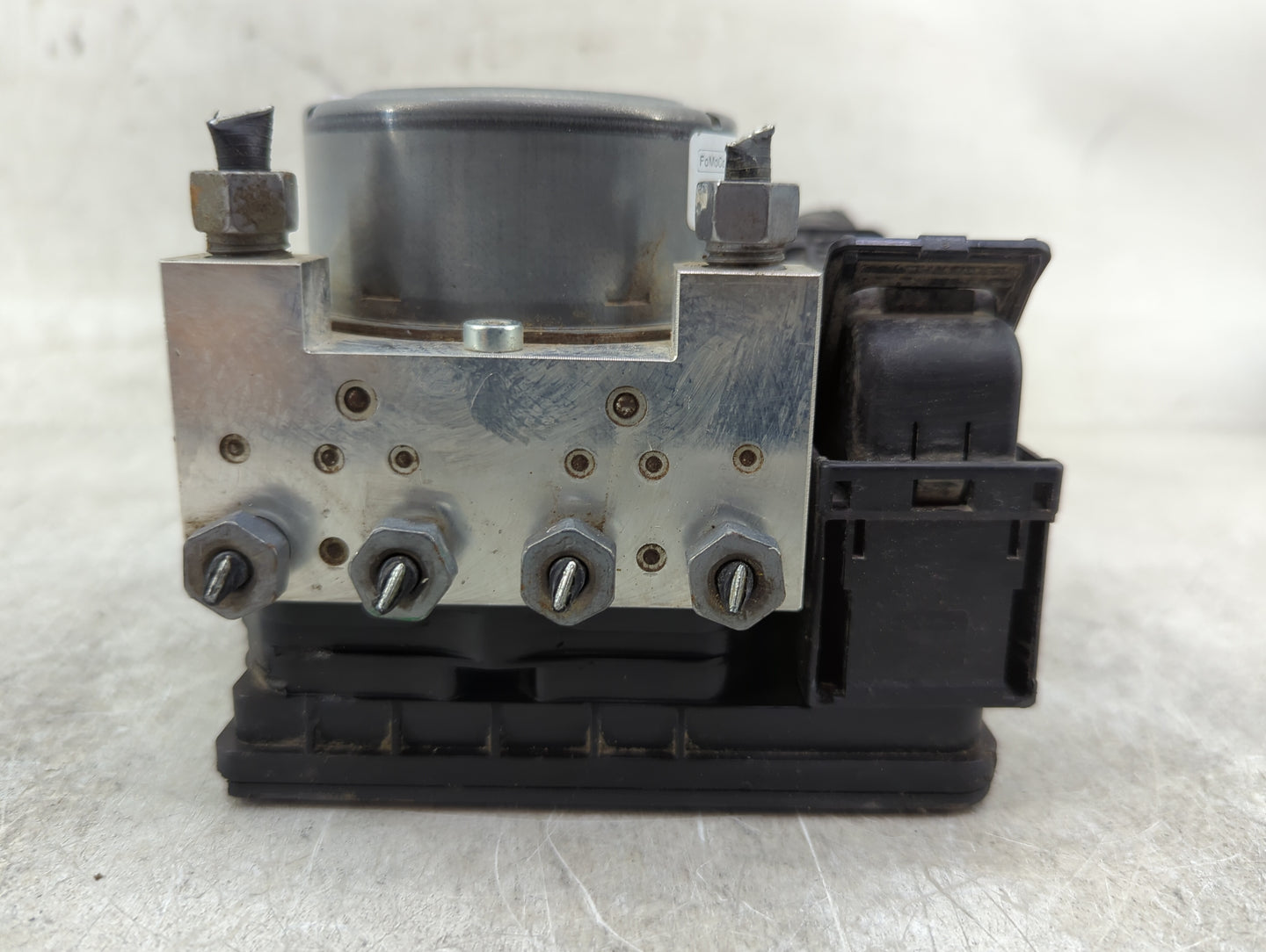 2013 Ford Fusion ABS Pump Control Module Replacement P/N:DG9C-2C219-FB Fits OEM Used Auto Parts - Oemusedautoparts1.com