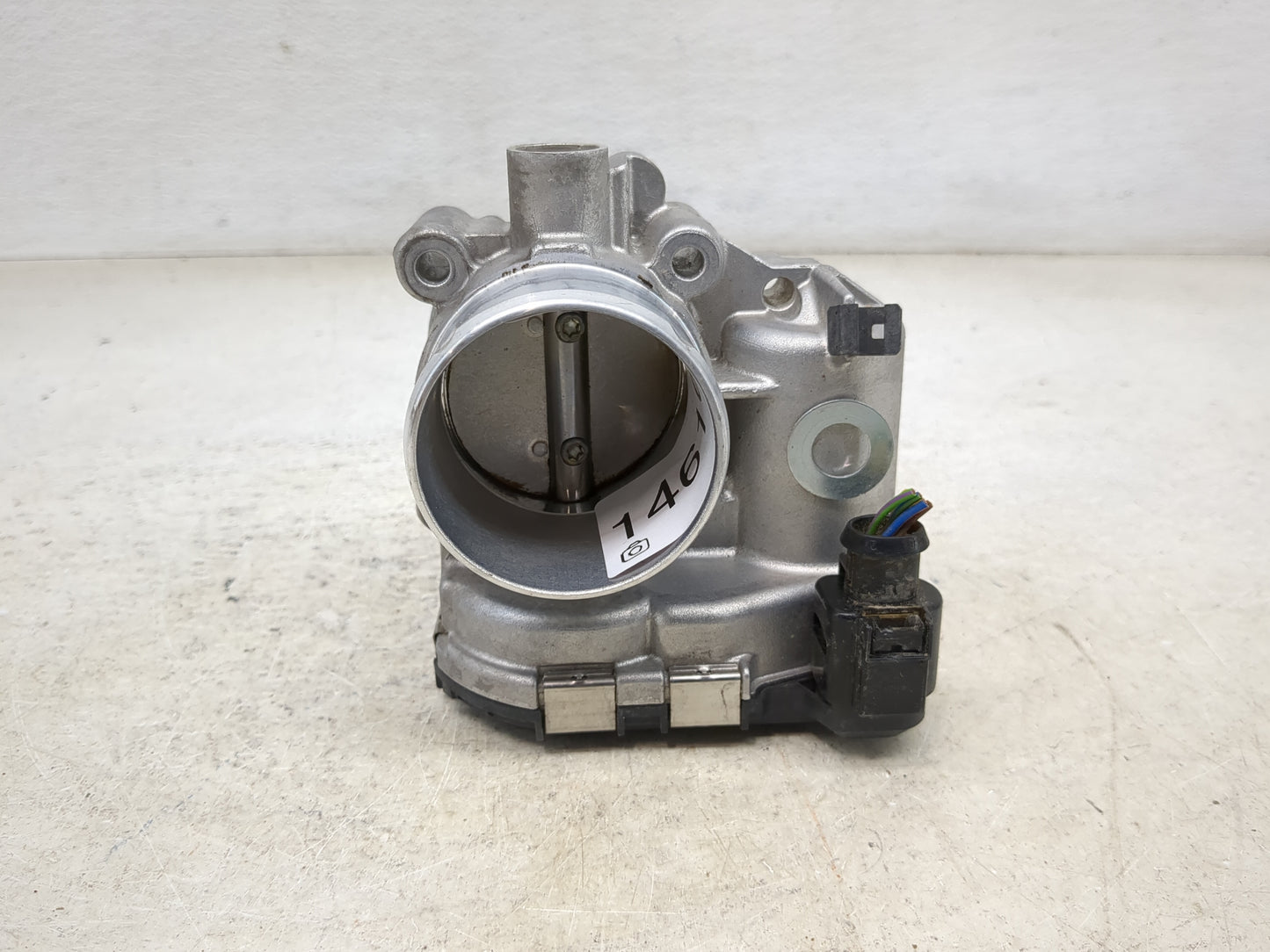 2013-2014 Ford Fusion Throttle Body P/N:7S7G-9F991-CA Fits Fits 2013 2014 2015 2016 2017 2018 2019 OEM Used Auto Parts - Oem