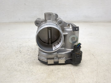 2013-2014 Ford Fusion Throttle Body P/N:7S7G-9F991-CA Fits Fits 2013 2014 2015 2016 2017 2018 2019 OEM Used Auto Parts - Oem