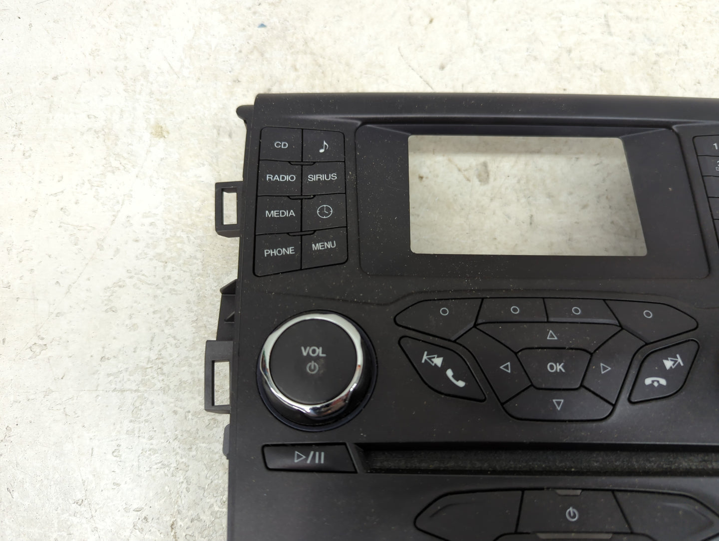2013-2013 Ford Fusion Radio Control Panel 1464387 - Oemusedautoparts1.com