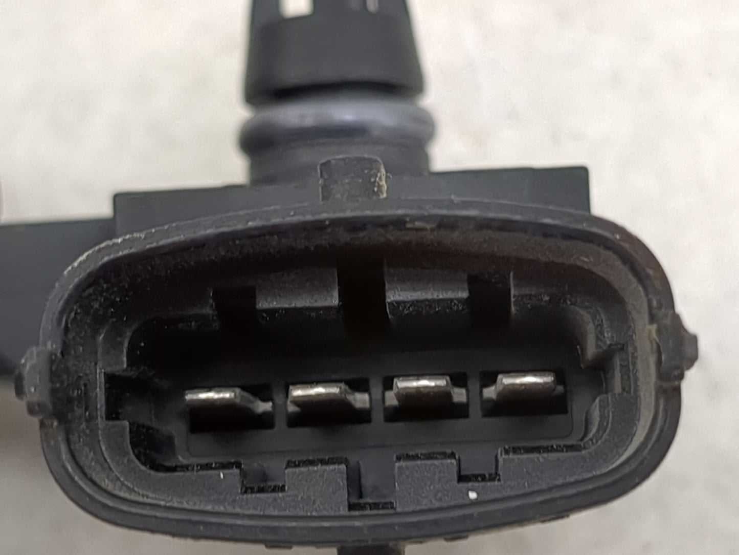 2013-2020 Ford Fusion Mass Air Flow Meter Maf 1486043 - Oemusedautoparts1.com