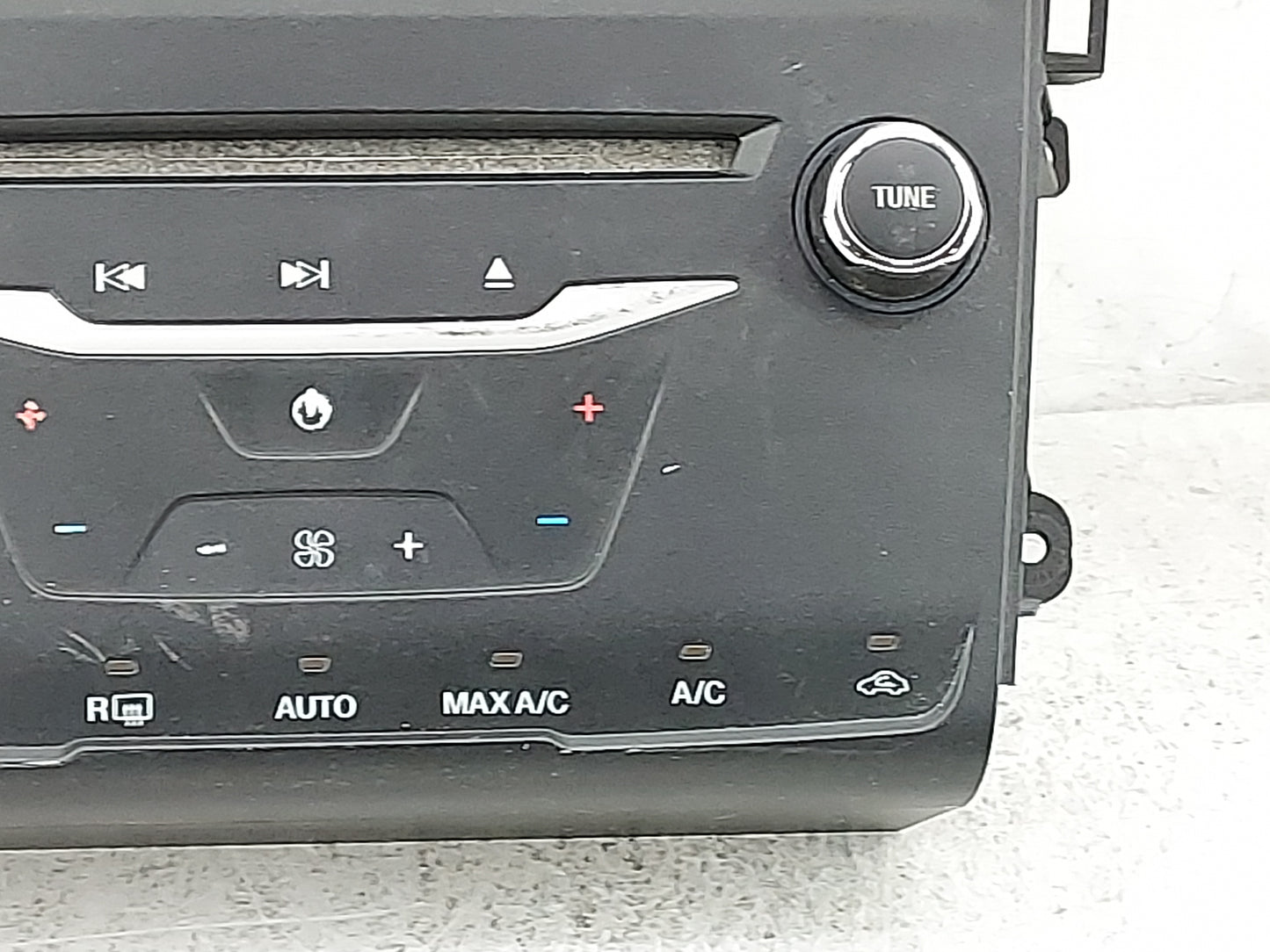 2013 Ford Fusion Climate Control Module Temperature AC/Heater Replacement P/N:DS7T-18E245-MN Fits OEM Used Auto Parts - Oemu