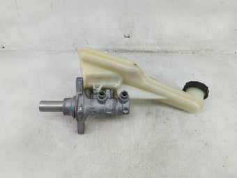 compare product 2013-2016 Ford Fusion Brake Master Cylinder 1489073