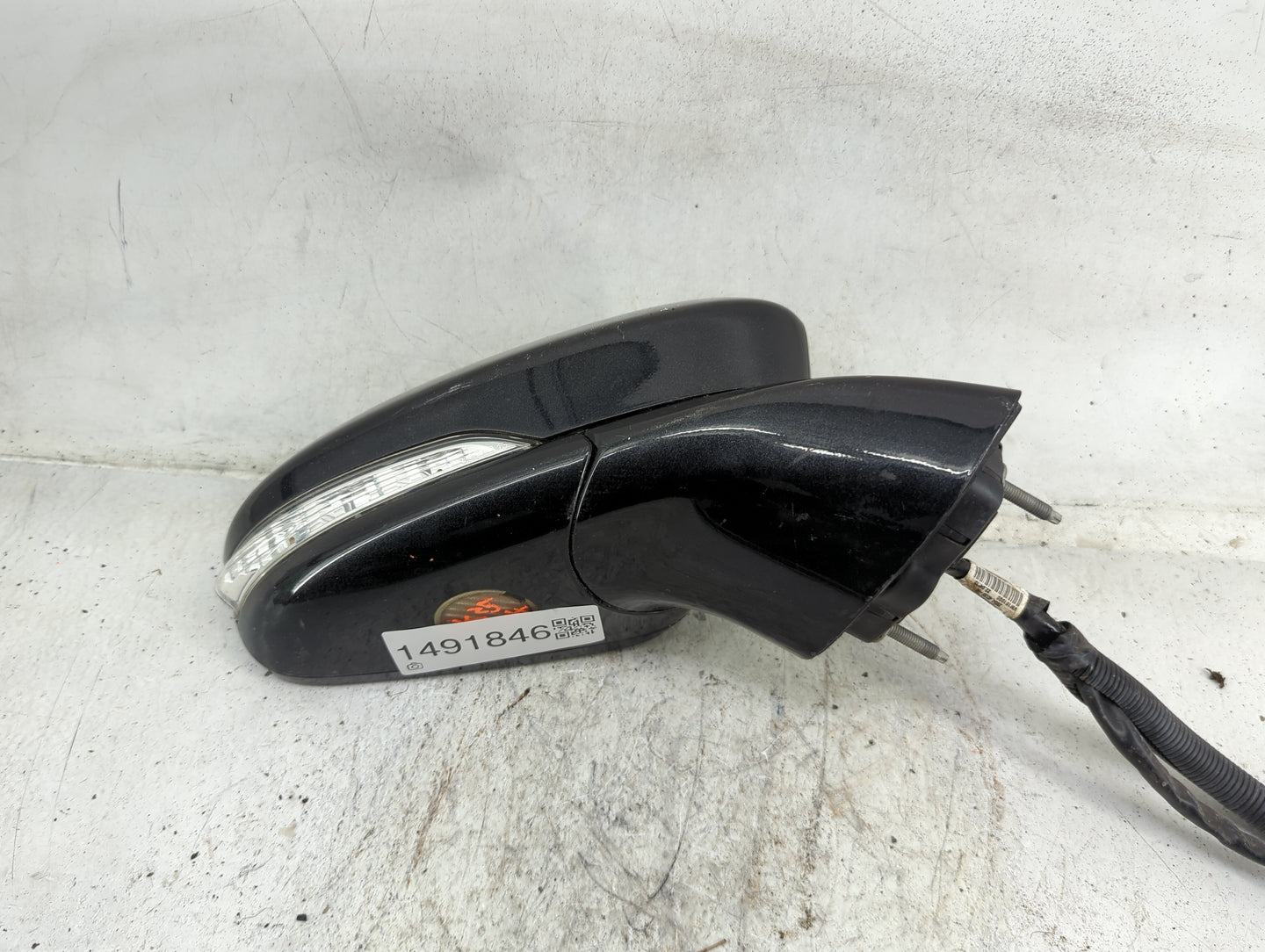 2013-2014 Ford Fusion Passenger Side View Mirror - Right Door Mirror OEM Used - Oemusedautoparts1.com