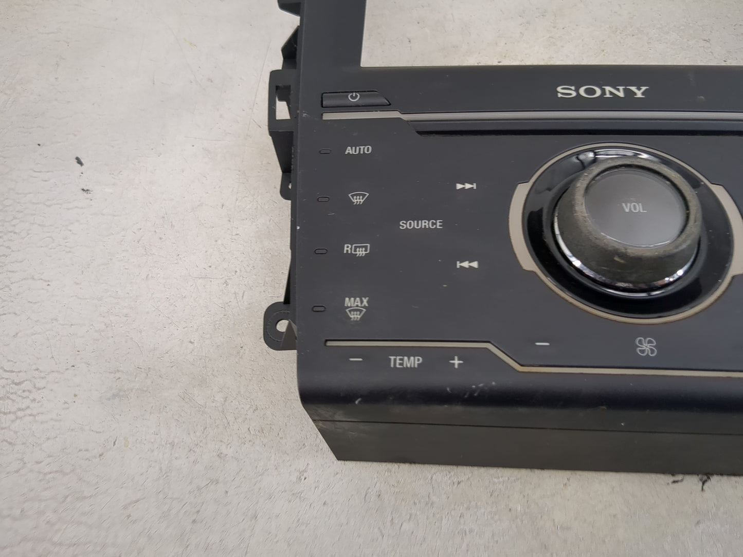 2013-2013 Ford Fusion Radio Control Panel 1492548 - Oemusedautoparts1.com