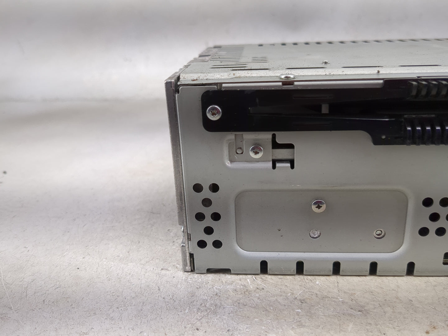2013-2013 Ford Fusion Radio Control Panel 1495346 - Oemusedautoparts1.com