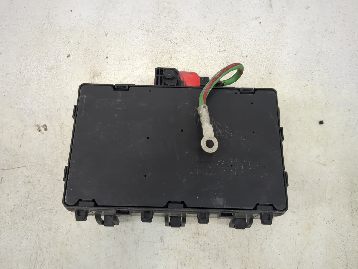 2013-2014 Ford Fusion Fusebox Fuse Box Panel Relay Module P/N:DG9T14A067DG Fits Fits 2013 2014 OEM Used Auto Parts - Oemused