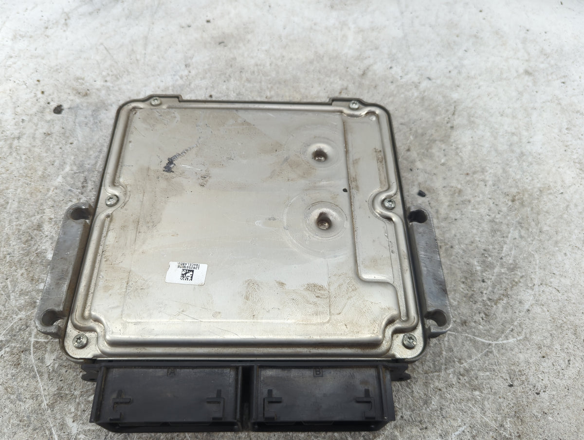 2013 Ford Fusion PCM Engine Control Computer ECU ECM PCU OEM P/N:DS7A-12A650-ANK DG1A-12B684-AB, 0261S09761 OEM Used Auto Pa