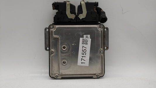 2013 Ford Fusion PCM Engine Control Computer ECU ECM PCU OEM P/N:DS7A-12A650-ALH DS7A-12A650-ANK, DS7A-12A650-ANH Fits OEM U