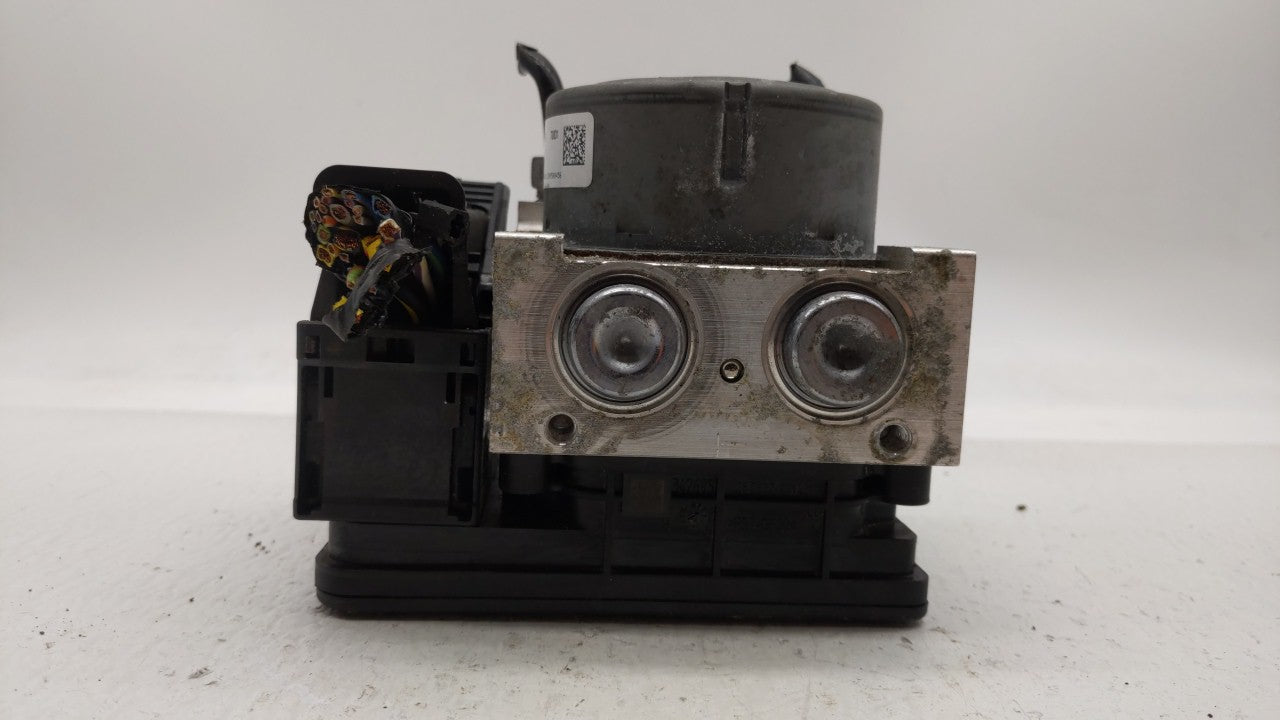 2013 Ford Fusion ABS Pump Control Module Replacement P/N:DG9C-2C405-AH DG9C-2C405-FB Fits OEM Used Auto Parts - Oemusedautop